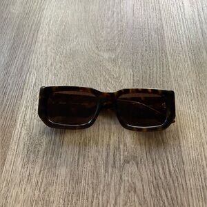 quay australia tell me more tortoise brown modern rectangle retro y2k sunglasses